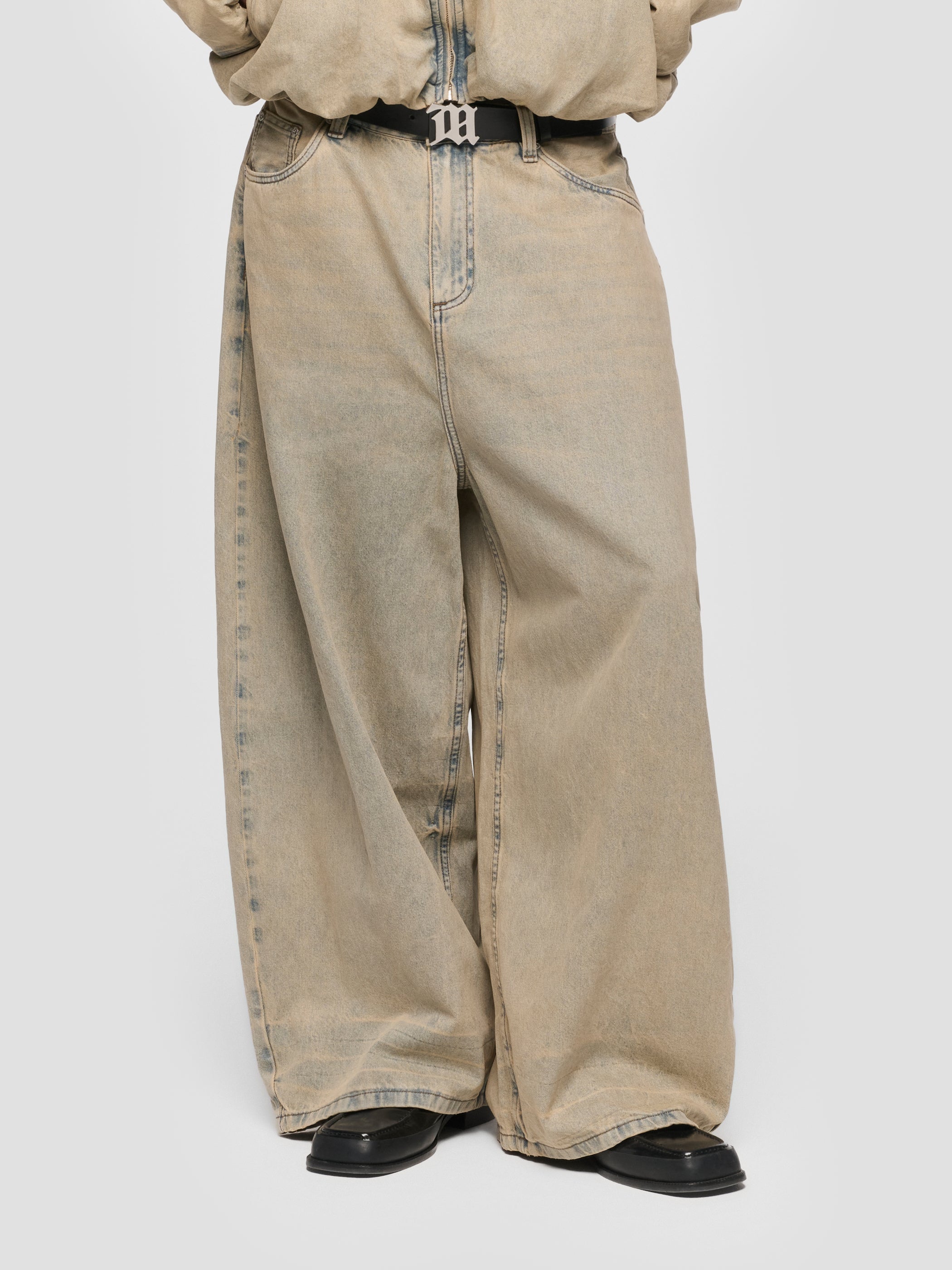 Sand Washed Balloon Denim Trousers Unisex